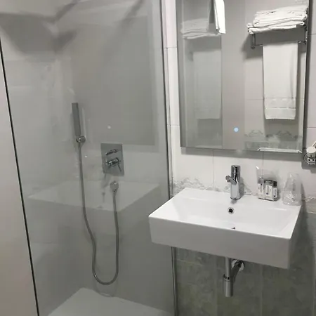 Costa Apartment *